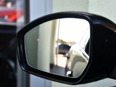 Jaguar F-Pace D200 AWD R-DYNAMIC ZÁRUKA PANO - 39