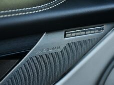 Jaguar F-Pace D200 AWD R-DYNAMIC ZÁRUKA PANO - 33