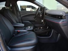 Ford Mustang Mach-E Extended Range - 17