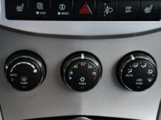Chrysler Sebring 2.0CRD LIMITED BOSTON - 26