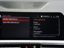 BMW Řada 3 330d XD LASER M-SPORT NTOP HUD - 30