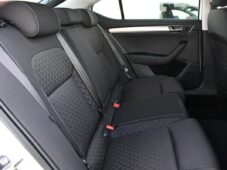 Škoda Superb 2,0TDi TAŽNÉ PRAV. SERVIS ČR - 17