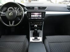 Škoda Superb 2,0TDi TAŽNÉ PRAV. SERVIS ČR - 22