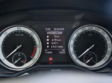 Škoda Superb 2,0TDi TAŽNÉ PRAV. SERVIS ČR - 29