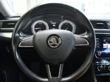 Škoda Superb 2,0TDi TAŽNÉ PRAV. SERVIS ČR - 30