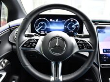 Mercedes-Benz EQE 350+ AMG - 21
