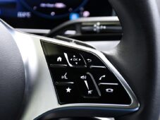 Mercedes-Benz EQE 350+ AMG - 23