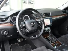 Škoda Superb 2.0TDi 147kW SCOUT DCC ACC ČR - 15