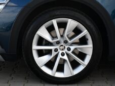 Škoda Superb 2.0TDi 147kW SCOUT DCC ACC ČR - 44
