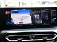 BMW Řada 3 320D xDrive M-SPORT REZERVACE - 37