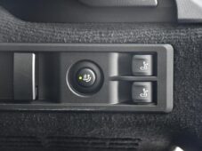 BMW Řada 3 320D xDrive M-SPORT REZERVACE - 61
