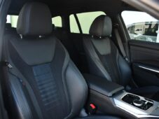 BMW Řada 3 320D xDrive M-SPORT ČR 1.M - 14