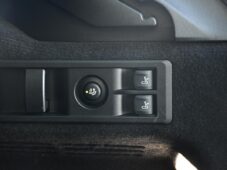 BMW Řada 3 320D xDrive M-SPORT ČR 1.M - 57
