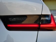 BMW Řada 3 320D xDrive M-SPORT ČR 1.M - 67