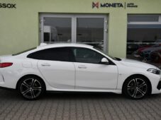 BMW Řada 2 218d M-SPORT HUD 1M ČR - 12