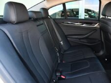 BMW Řada 5 520d xDrive SPORTLINE ČR - 16