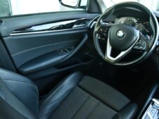 BMW Řada 5 520d xDrive SPORTLINE ČR - 22