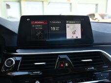BMW Řada 5 520d xDrive SPORTLINE ČR - 31