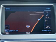 Audi Q7 3.0TDi Q S-LINE - 38