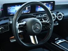 Mercedes-Benz CLA 200d AMG KUPÉ ZÁRUKA ČR 1.MAJ - 10