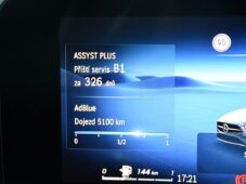 Mercedes-Benz CLA 200d AMG KUPÉ ZÁRUKA ČR 1.MAJ - 37