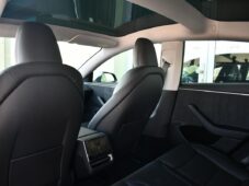 Tesla Model 3 LONG RANGE AWD FACELIFT 1M - 21