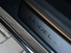 Tesla Model 3 LONG RANGE AWD FACELIFT 1M - 24