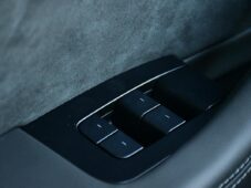 Tesla Model 3 LONG RANGE AWD FACELIFT 1M - 31