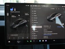 Tesla Model 3 LONG RANGE AWD FACELIFT 1M - 43