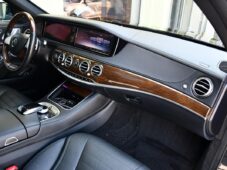 Mercedes-Benz Třídy S 500 V8 4MATIC TOP VÝBAVA - 17