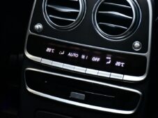 Mercedes-Benz Třídy S 500 V8 4MATIC TOP VÝBAVA - 23