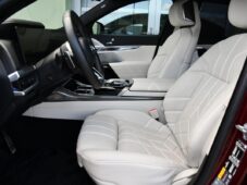 BMW i7 M70 XD B&W HUD THEATRE ZÁRUKA - 8