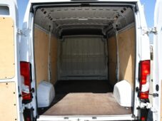 Peugeot Boxer 2.2BlueHDI 140 L2H2 - 14