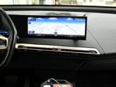 BMW iX xDrive40 H/K TAŽNÉ ČR - 6