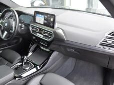 BMW X4 xDrive30d M-SPORT 1M ČR 2XALU - 17