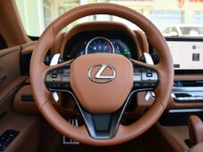 Lexus LC 500 5.0 V8 SPORT+ MARK LEVI - 35