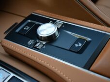 Lexus LC 500 5.0 V8 SPORT+ MARK LEVI - 44