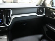 Volvo V60 B4 145kW SERV.KNÍŽKA 1M ČR - 7