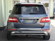 Mercedes-Benz Třídy M ML 350 V6 BLUTEC 4MATIC ČR - 9