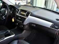 Mercedes-Benz Třídy M ML 350 V6 BLUTEC 4MATIC ČR - 16