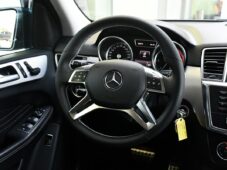 Mercedes-Benz Třídy M ML 350 V6 BLUTEC 4MATIC ČR - 5