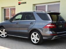 Mercedes-Benz Třídy M ML 350 V6 BLUTEC 4MATIC ČR - 2