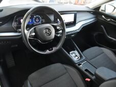 Škoda Octavia 2.0TDi 4X4 ACC LED NAV CARPLAY - 9