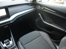Škoda Octavia 2.0TDi 4X4 ACC LED NAV CARPLAY - 25