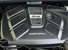 Jeep Grand Cherokee 3.0CRD TRAILHAWK PANO TAŽNÉ ČR - 44