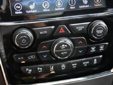 Jeep Grand Cherokee 3.0CRD TRAILHAWK PANO TAŽNÉ ČR - 29