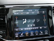 Jeep Grand Cherokee 3.0CRD TRAILHAWK PANO TAŽNÉ ČR - 32