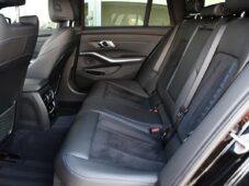 BMW Řada 3 320d xDrive M-SPORT ZÁRUKA 1M - 19