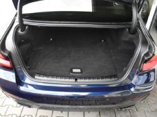 BMW Řada 5 530e PHEV M-SPORT xD HUD 1M ČR - 44