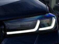 BMW Řada 5 530e PHEV M-SPORT xD HUD 1M ČR - 47